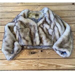 Idra Anthropologie Girls Clasp Front Faux Fur Coat Size 10, Brown